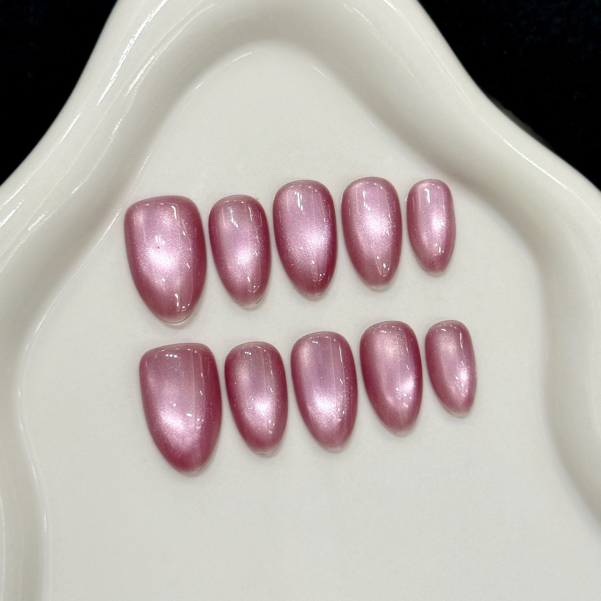 Nail Art Simple Elegant - 10 szt. Czysto ręcznie dociskane krótkie