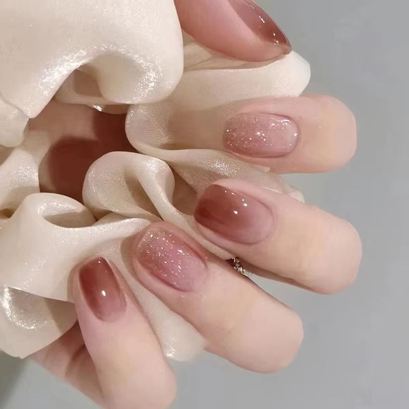 24 szt. Proste Krótkie Gradien – Nail Art Simple Elegant recenzja i cena
