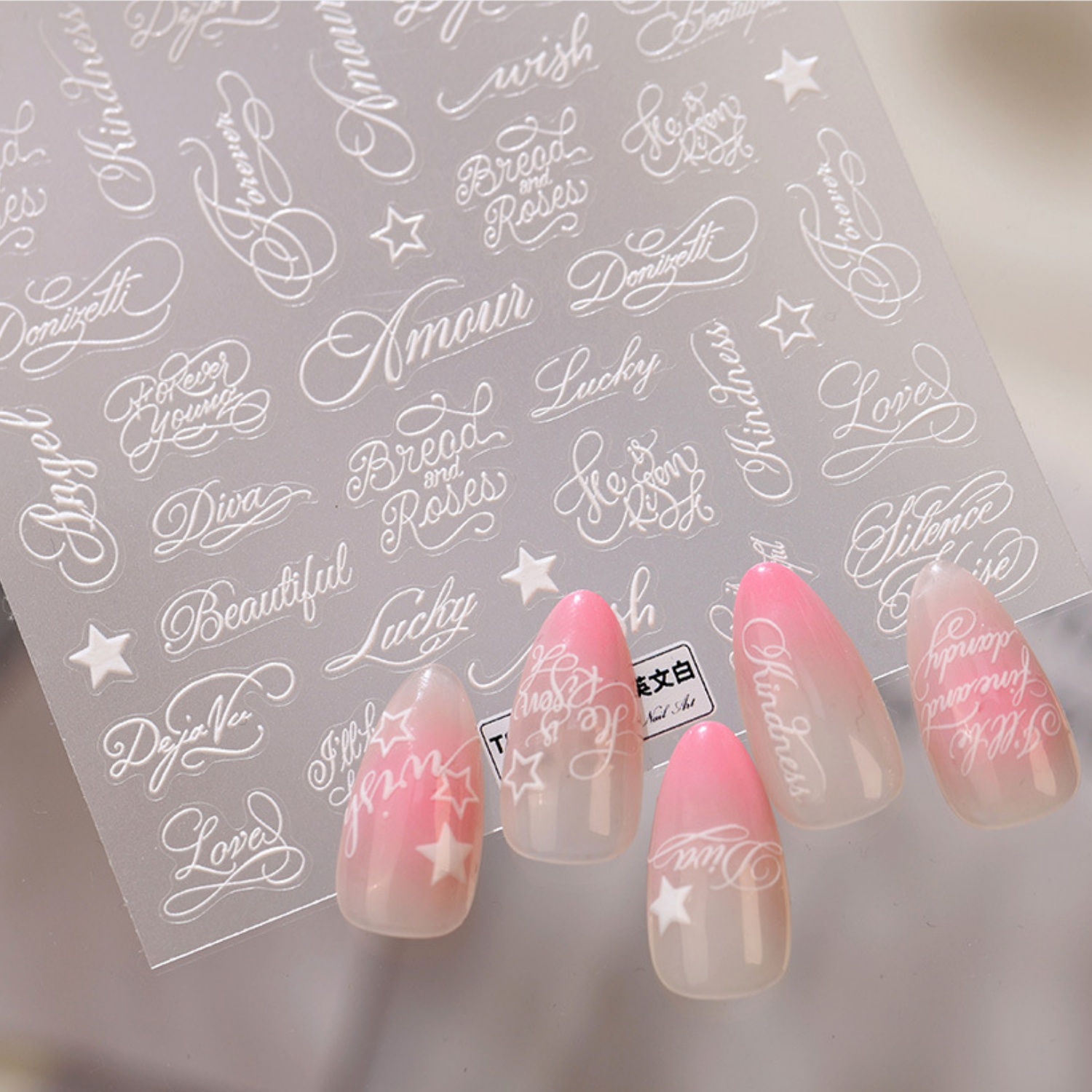 Eleganckie naklejki na paznokc – Nail Art Simple Elegant recenzja i cena