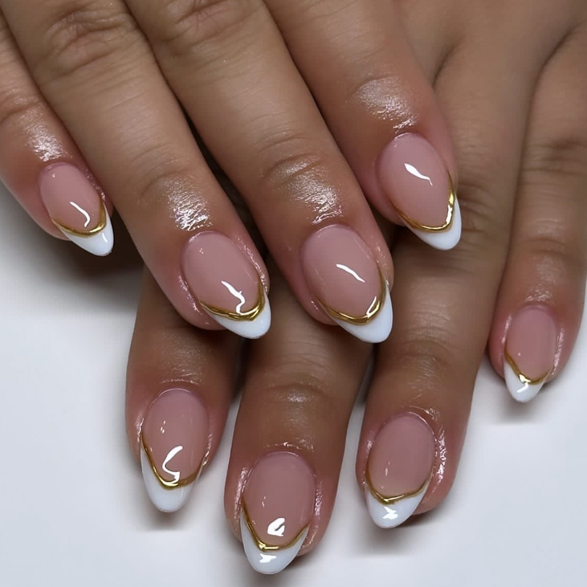 Francuskie sztuczne paznokcie  – Nail Art Simple Elegant recenzja i cena