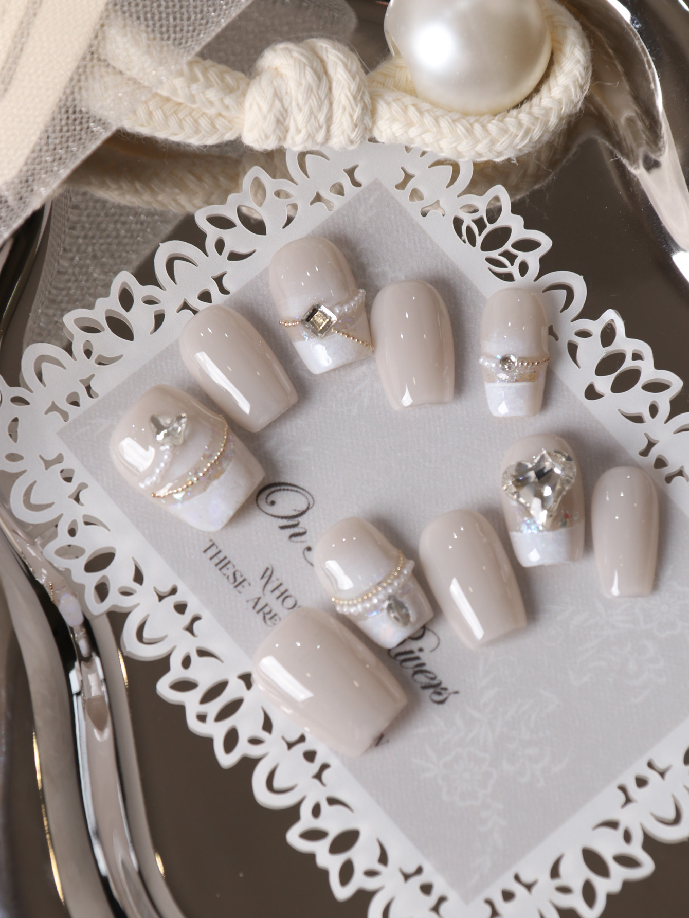 10 szt. Sztuczne paznokcie do  – Nail Adhesive Tab recenzja i cena