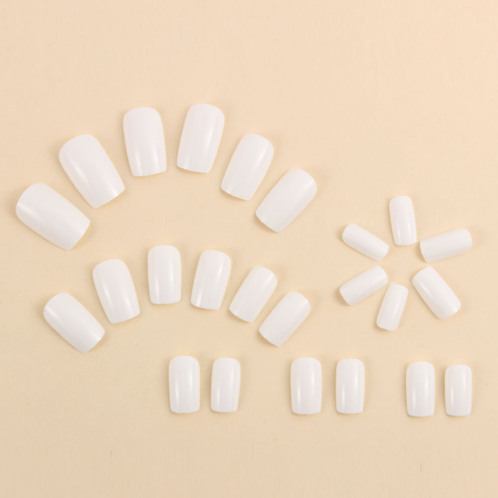 24 SZT. Proste Białe Paznokcie – Nail Art Simple Elegant recenzja i cena
