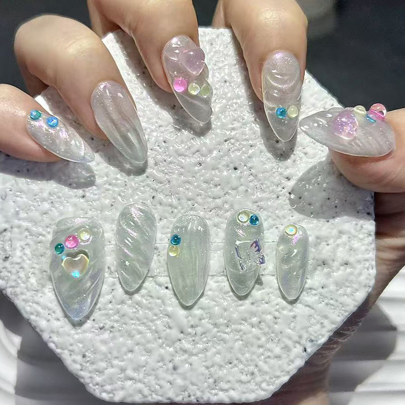 Ręcznie robione paznokcie Pres – Nail Art Simple Elegant recenzja i cena